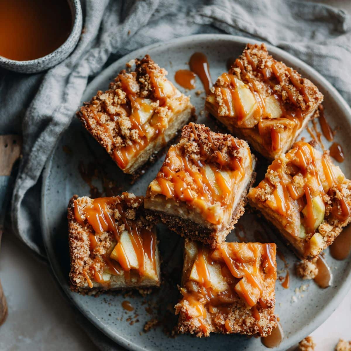 Featured_Caramel_Apple_Cheesecake_Bars